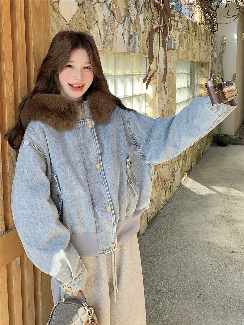 美式复古宽松加绒保暖羽绒内胆连帽牛仔外套女可拆卸毛领宽松夹克,女装羽绒服,艾米莉亚