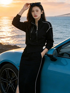 个性简约时尚减龄套装女春季新款连帽短款卫衣开叉半身长裙两件套图片