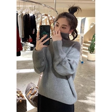 灰色