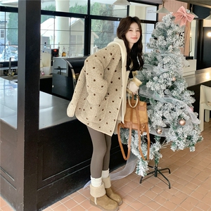 配围巾帽驼色仿皮毛一体羊羔毛外套女冬季2025新款小个子短款加厚图片