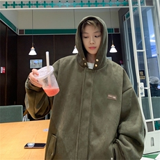 军绿色