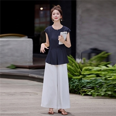 2025年夏季圆领简约上衣+白色阔腿裤两件套配腰带女，女装套装/套裙，微微衣阁