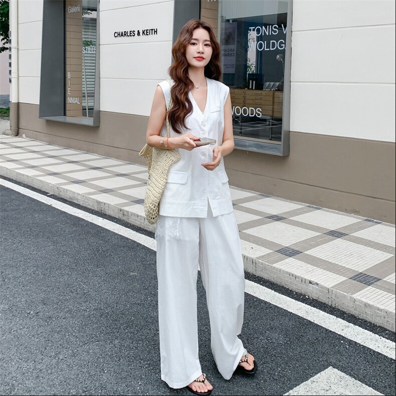 蕾丝拼接马甲套装女2025夏季新款设计感独特漂亮白色阔腿裤两件套,女装套装/套裙,2C176