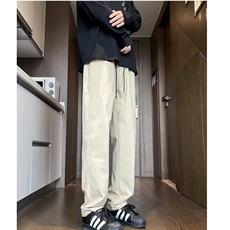 卡其色