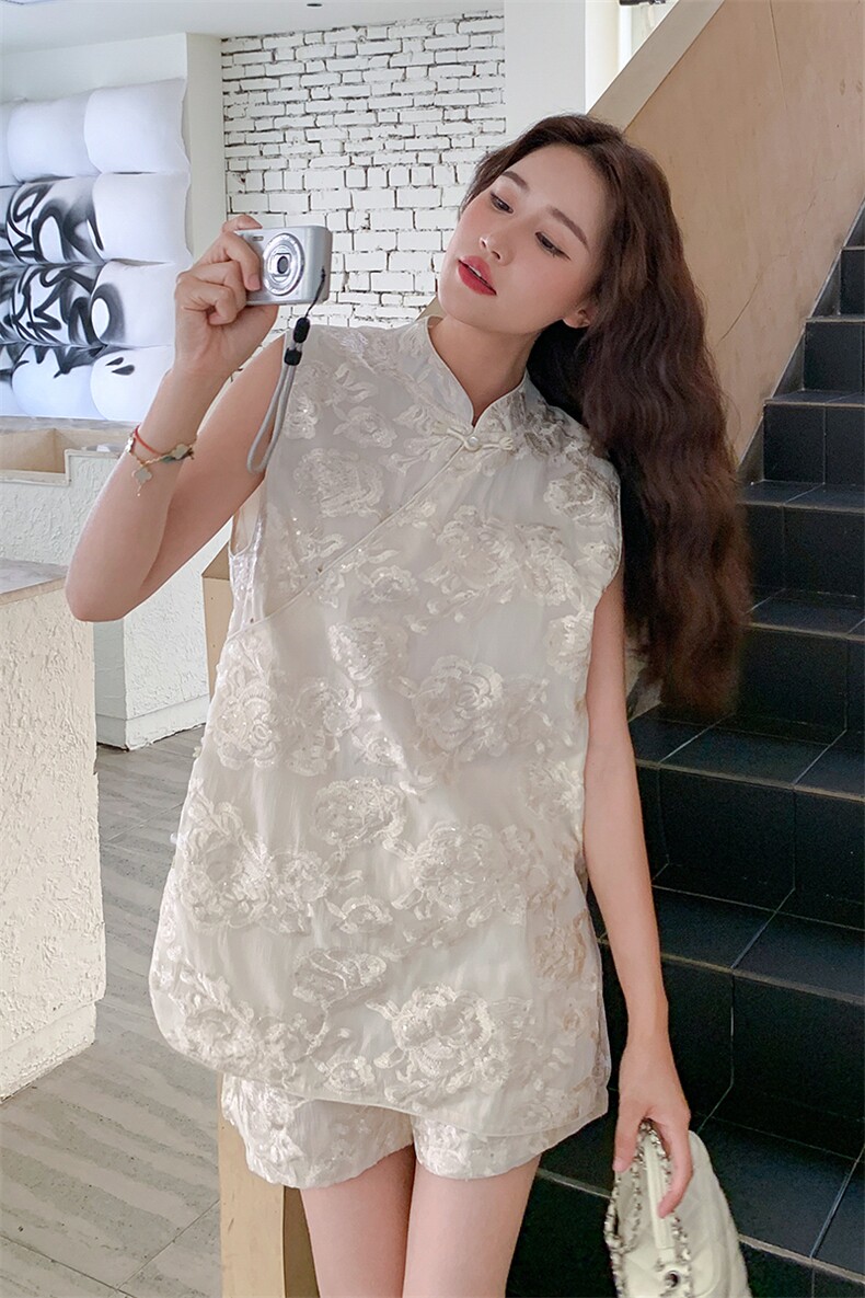 新中式国风套装2025超火夏装一整套小个子减龄刺绣上衣短裤两件套,女装套装/套裙,2D078