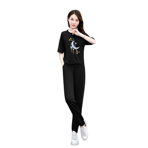 宽松运动服时尚两件套女休闲透气简约年短袖夏季套装减龄大码图片