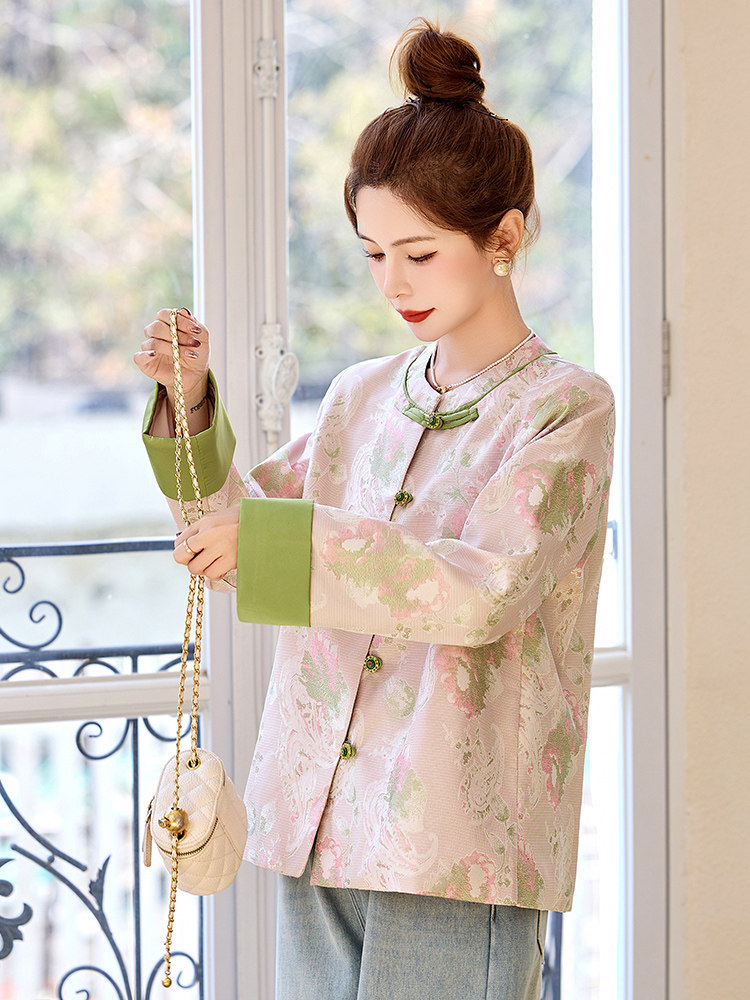 2025新款春装缎面宽松复古百搭通勤花色圆领短外套,女装短外套,然然
