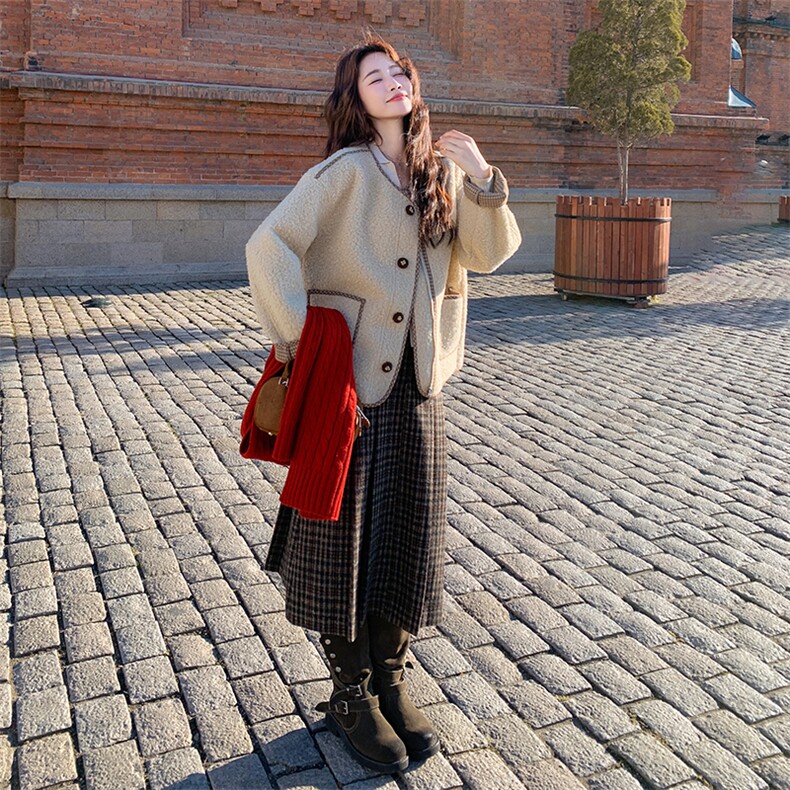 冬装新款毛呢拼格纹皮毛一体小香风外套-p185-k288，女装皮草，2D075