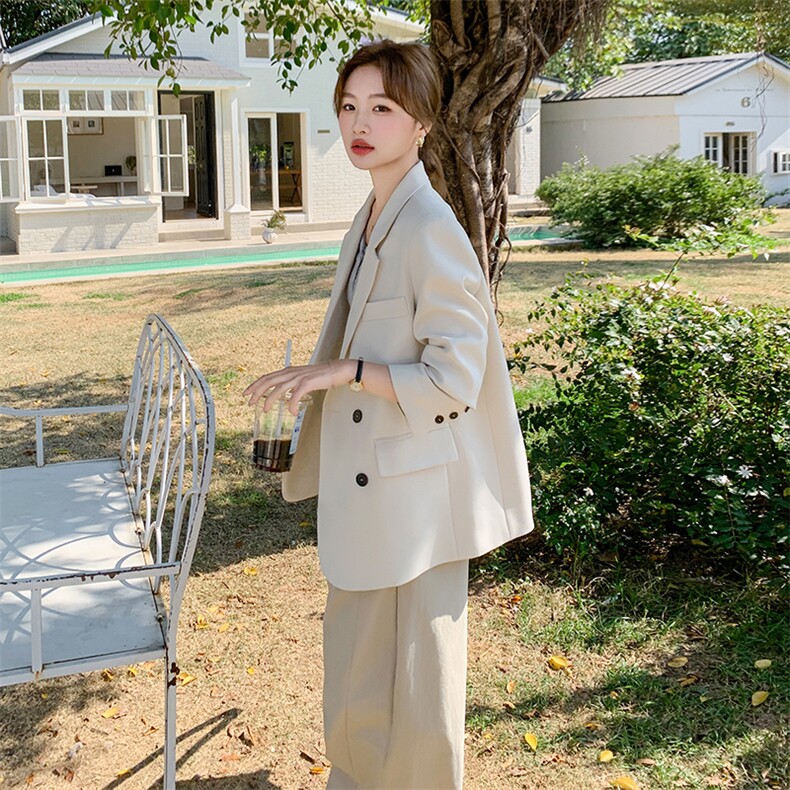白色西装外套女设计感小众2025秋季新款西服女可盐可甜休闲小西装,女装西装,浙宝069