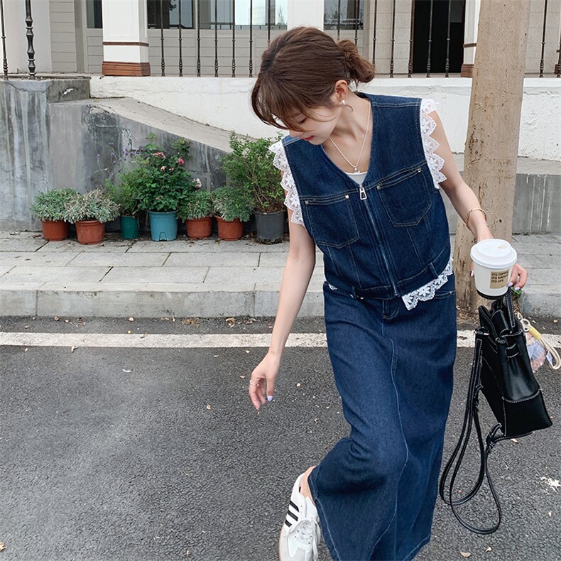 2025夏季新款复古淡人减龄蕾丝拼接V领无袖马甲牛仔半身裙两件套,女装套装/套裙,秋水欣儿