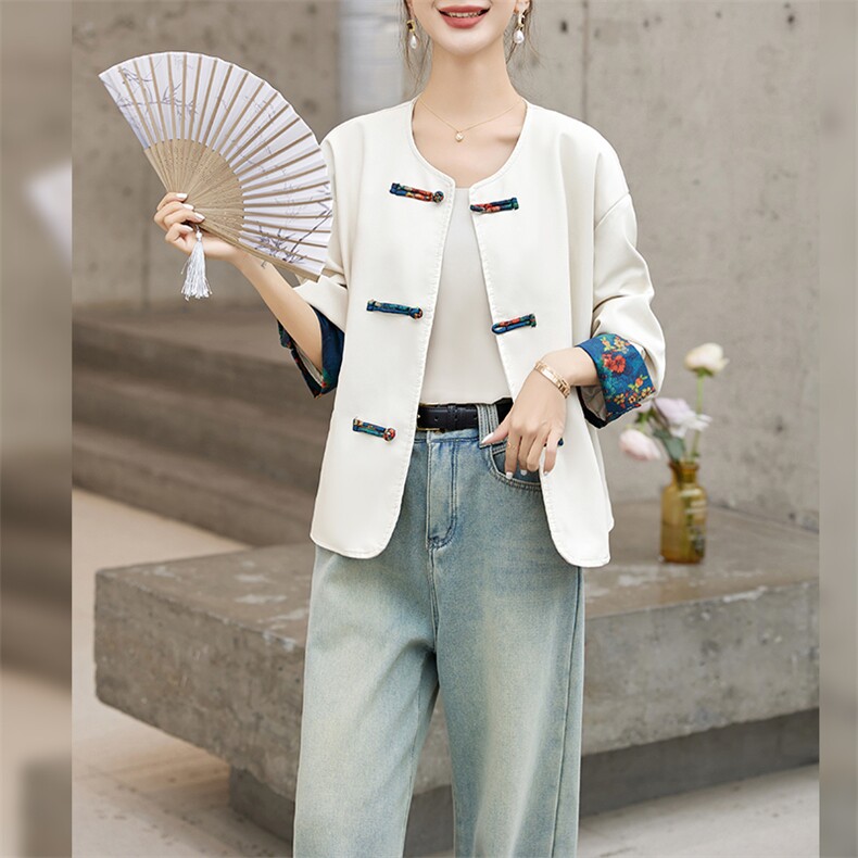 2025春秋韩版休闲复古港味新中式盘扣小个子风衣短外套女显瘦夹克,女装皮衣,江南女神