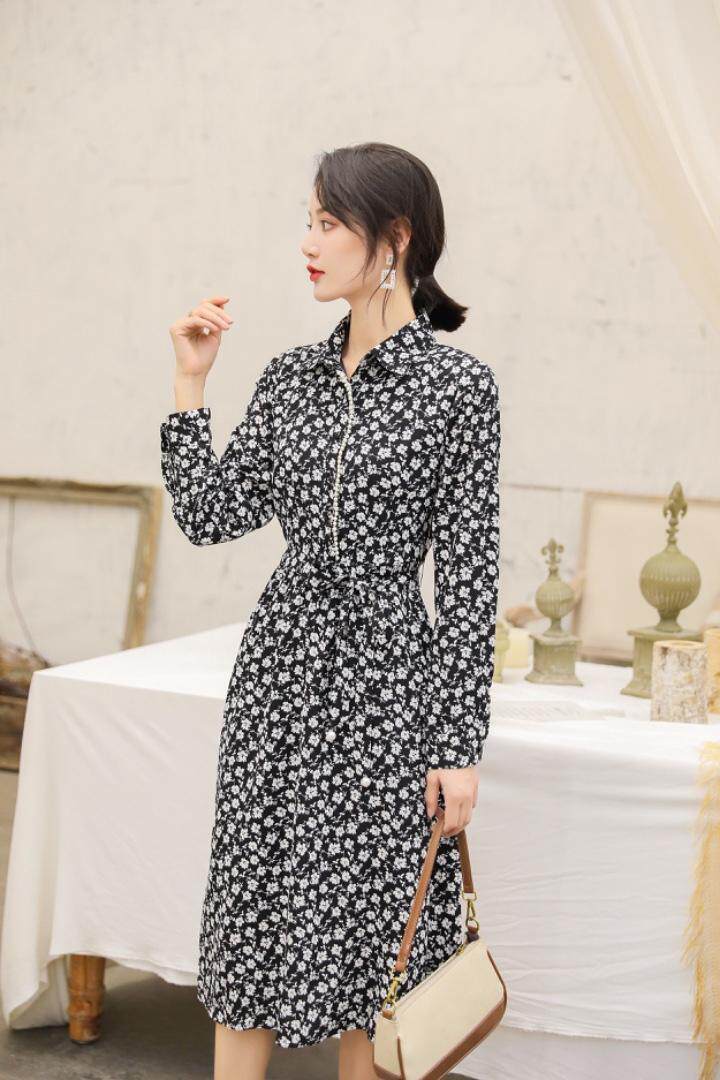 荷塘月色服饰一年四季主营连衣裙所有净色碎花连衣裙，女装连衣裙，荷塘月色