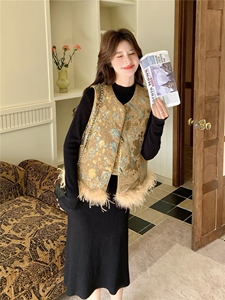 2026年新中式加棉雪尼尔绒质感提花纹理可拆卸毛条马甲两件套图片