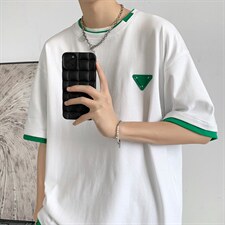 白色