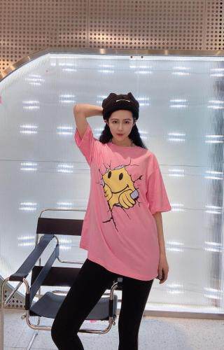 现货，韩版笑脸T～白色，粉色，果绿色～均码，女装，LOVELS