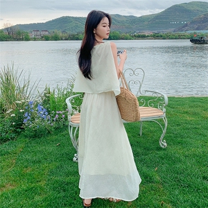 现货：25年夏装新款度假仙美两件套吊带套装裙2C135-5067P115K168图片