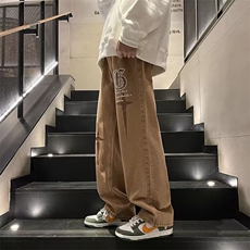 棕色