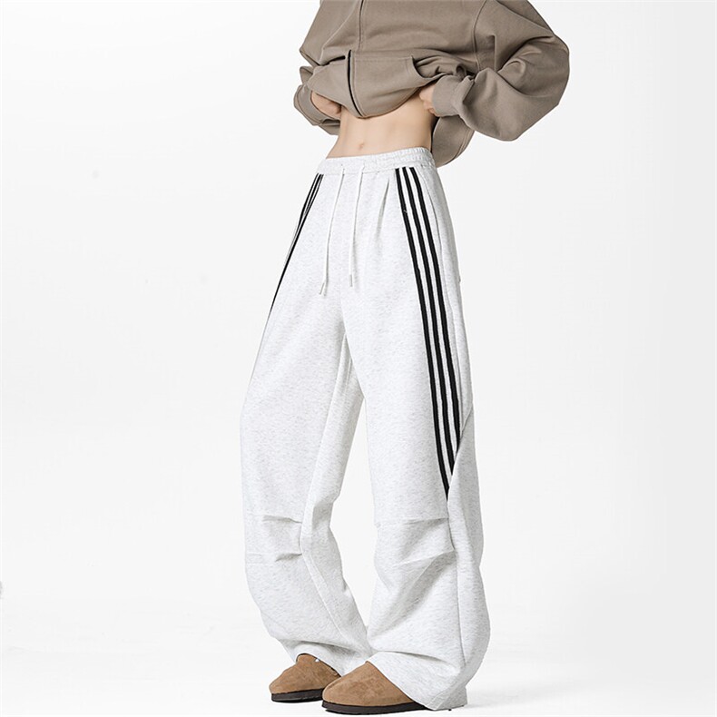 2025春季新款三条杠运动卫裤休闲弯刀裤A519特P45控78，男装休闲裤，电商A309