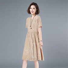 2021年夏季通勤中长款A字裙立体装饰短袖韩版40-49周岁裙子，女装连衣裙，伊满意