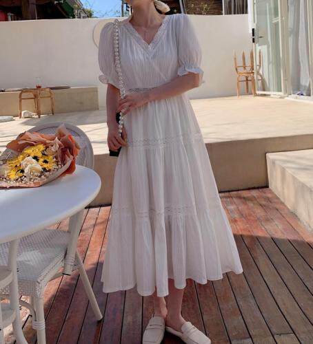 棉布刺绣v领连衣裙，女装连衣裙，新袖