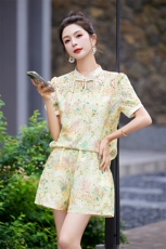 新中式减龄时尚印花套装女2024夏新款小个子盘扣上衣短裤两件套，女装套装/套裙，姿衣坊
