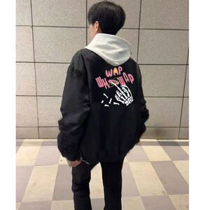 1506-1/JNN8791/P46冬外套高街潮牌网红骷髅手指印流宽松加绒夹克图片