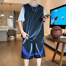 黑色