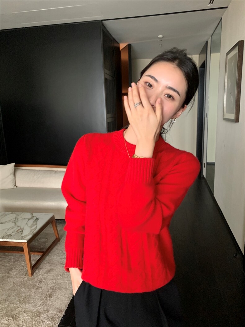 新款女圆领纯色针织衫宽松百搭外穿图片