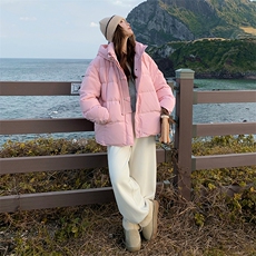 韩系针织拼接粉色连帽羽绒服女冬新款超火好看高级感保暖加厚外套，女装羽绒服，2C108