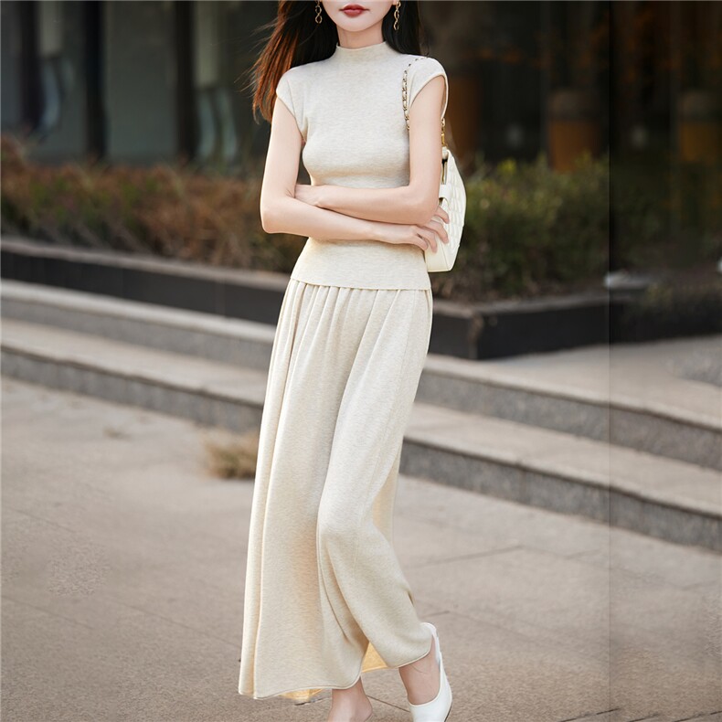 2025年秋季新款百搭女士羊毛无袖套头衫长裙套装，女装套装/套裙，圣丽羊绒
