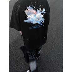黑色