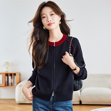 早秋2025新款棒球服针织开衫外套小个子毛衣外搭，女装短外套，时尚风爆