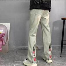 黄泥色
