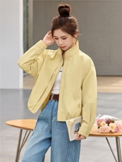 短款风衣外套女2026春季新款立领夹克小个子休闲气质显瘦上衣，女装短外套，恋慕依尚