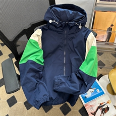 蓝色