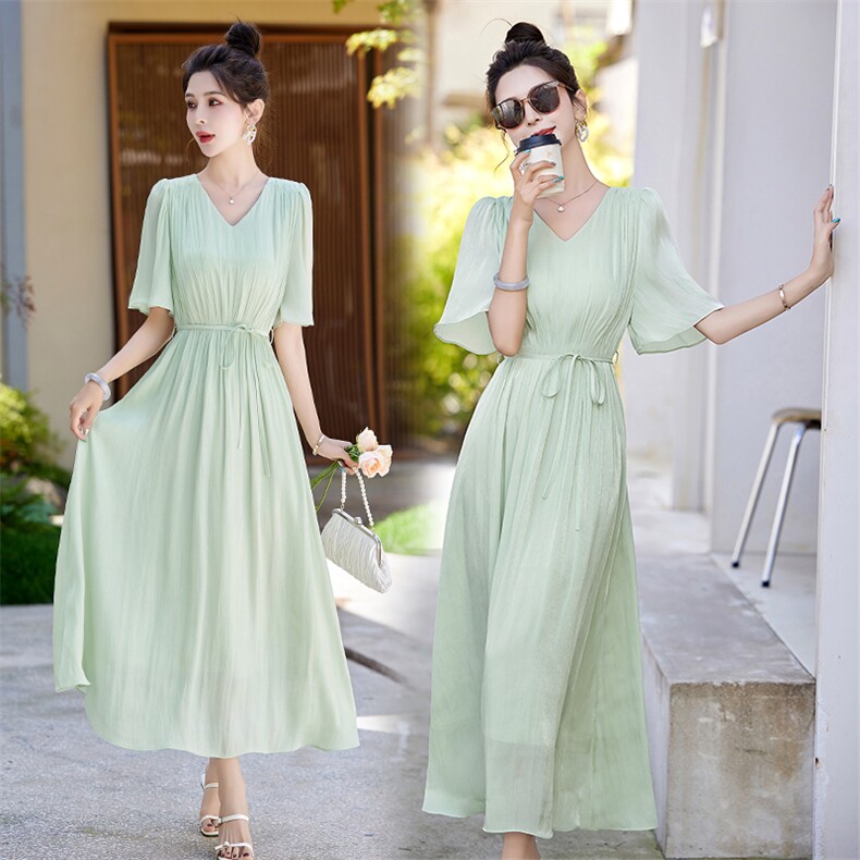 高端设计感时尚系带中长款连衣裙2025夏新款仙女气质短袖V领长裙，女装连衣裙，然然