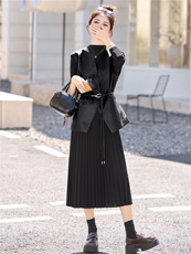 韩系气质百褶裙套装女2025年春秋新款优雅大气连衣裙裙二件套百搭，女装套装/套裙，意芙