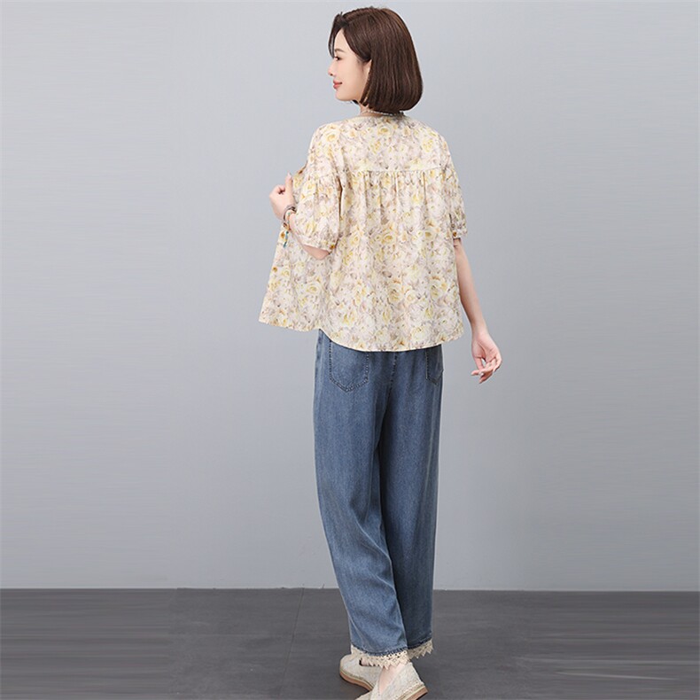 2025年夏季新款休闲小花牛仔花边两件套，女装套装/套裙，悦见她