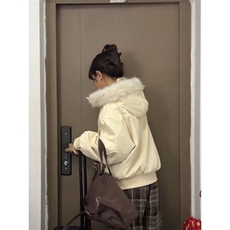 小个子日系度假出行风杏色棉服外套冬季2025新款氛围感设计棉衣，男装棉衣，星座1210-1