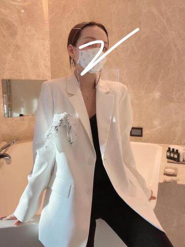 （现货）丝巾西装，女装西装，大麦