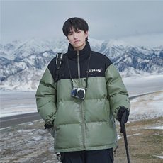 绿色