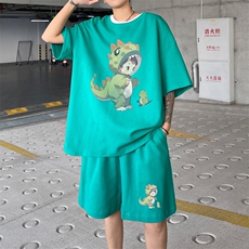 绿色