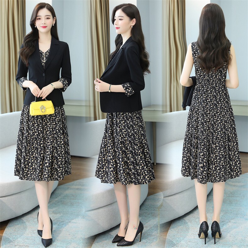 大码女装气质碎花雪纺连衣裙2025春季新款时尚洋气小西装两件套装，女装套装/套裙，星宇服饰