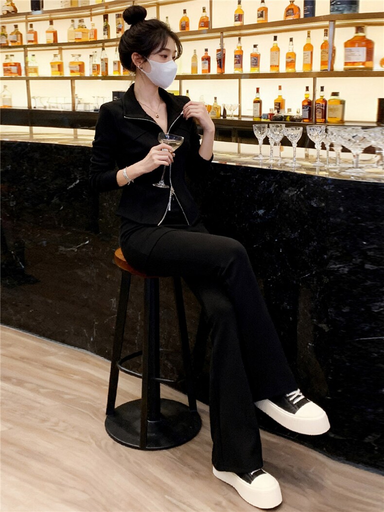 韩版休闲运动套装女春新款黑色立领卫衣假两件微喇修身长裤两件套,女装套装/套裙,江南