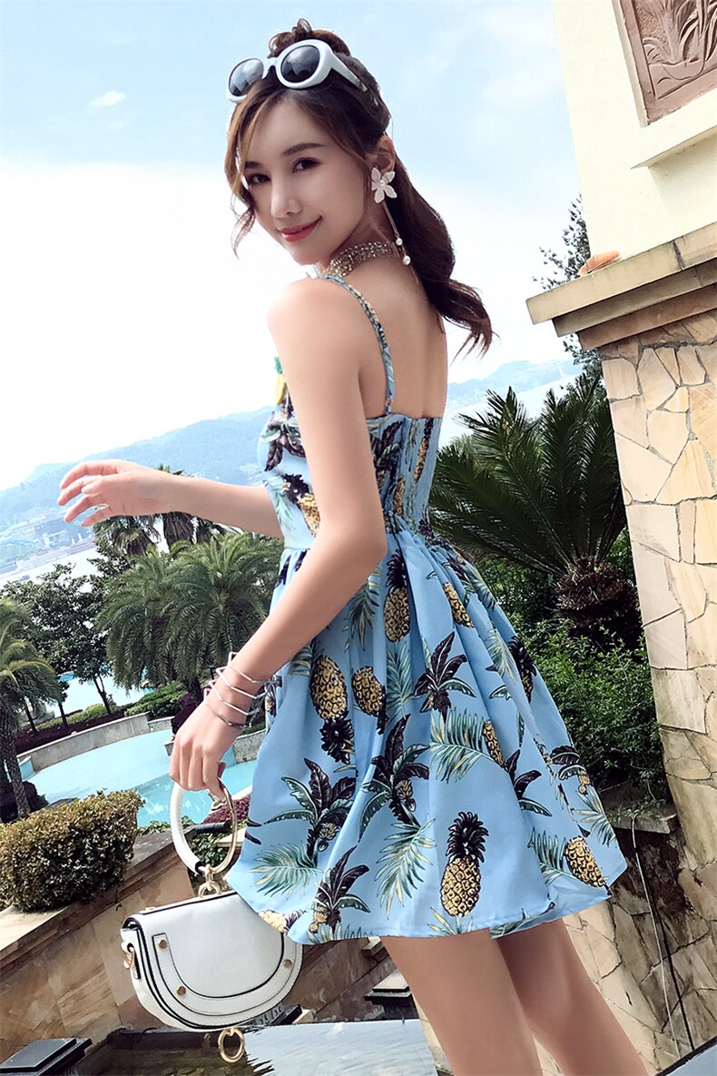 2021年夏季中裙印花套头高腰V领连衣裙吊带显瘦修身,女装连衣裙,诗贝淇