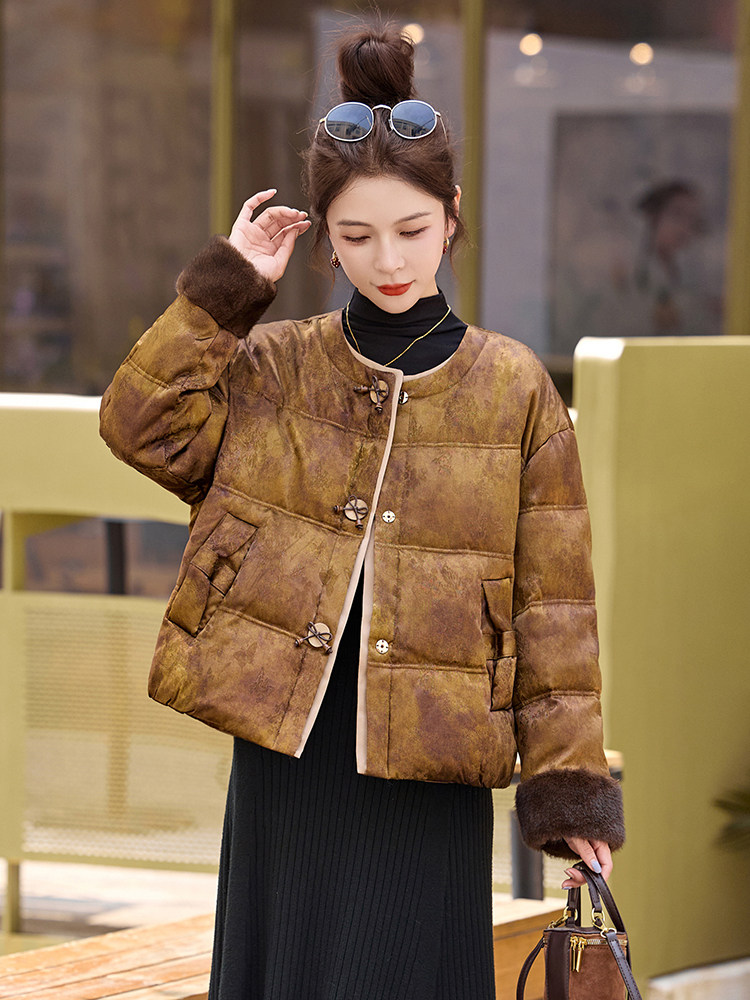 现货现货现货2025年冬季新中式G风羽绒服,女装羽绒服,伊仟回