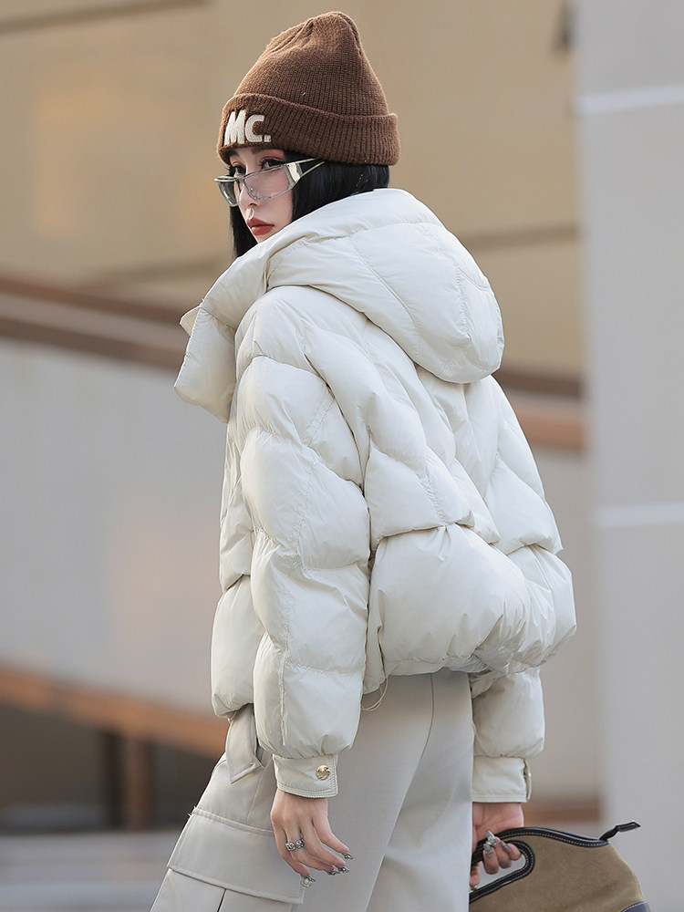 现货2024年冬季羽绒服女超好看新款今年流行显瘦洋气90白鸭绒外套,女装羽绒服,琦鑫阁（原依鑫阁）