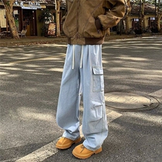 蓝色