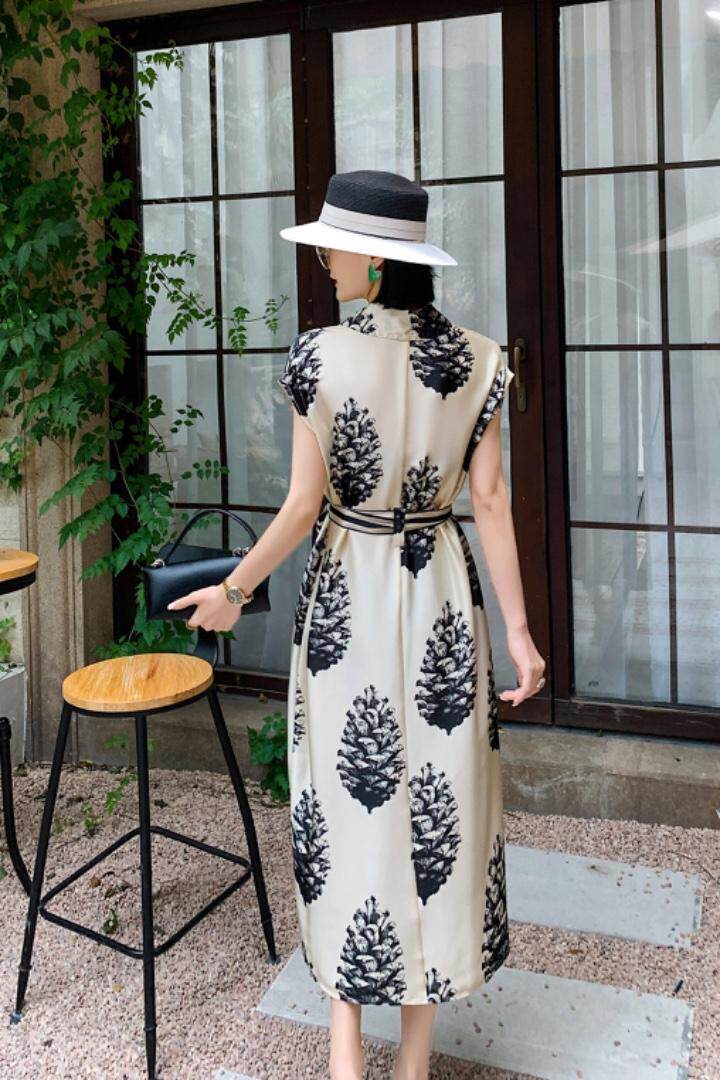 夏装连衣裙，套装，女装连衣裙，红燕子