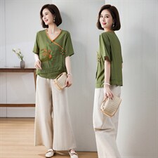 现货2023小众设计复古盘扣设计文艺刺绣休闲套装，女装套装/套裙，深水步